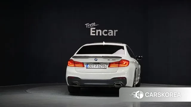 BMW 5 Series (G30) id 3779263 из Кореи 14