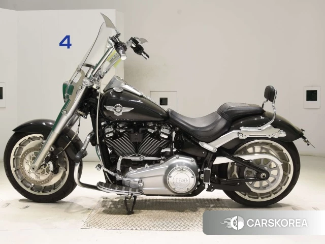 Harley-Davidson Softail Fat Boy FLFBS1870 2017 из Японии