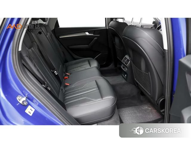 Audi Q5L 2022 Синий из Китая, фото 4