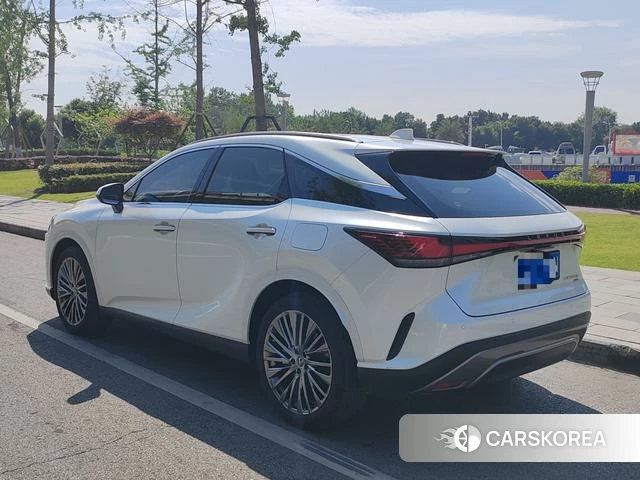 Lexus RX 2024 Белый из Китая, фото 5
