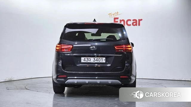 Kia The New Carnival id 4318175 из Кореи 14