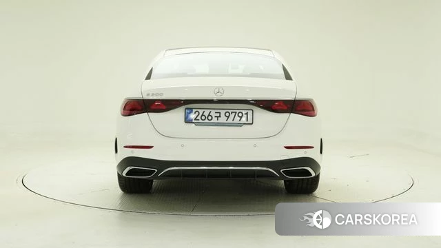 Mercedes-Benz E-Class W214 id 4262642 из Кореи 14