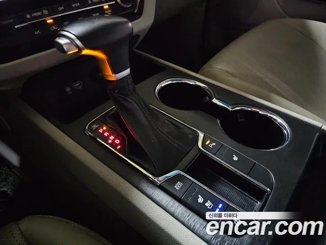 Kia The New Carnival id 2707051 из Кореи 14