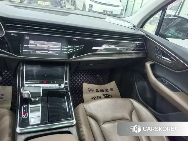 Audi Q7 id 4260786 из Китая 18