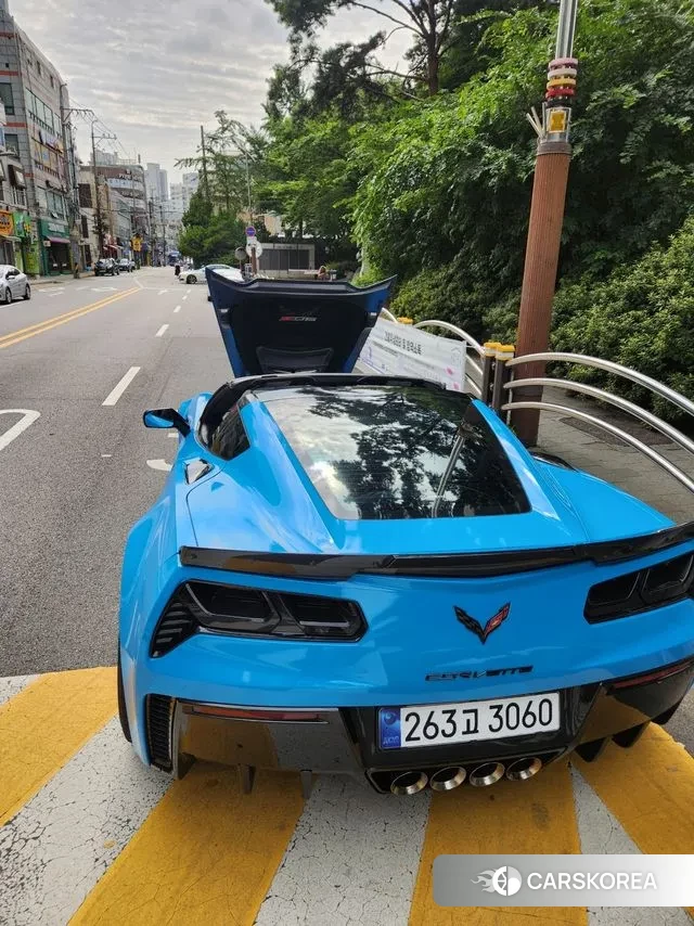 Chevrolet Corvette 2018 Небесно-голубой из Кореи, фото 5