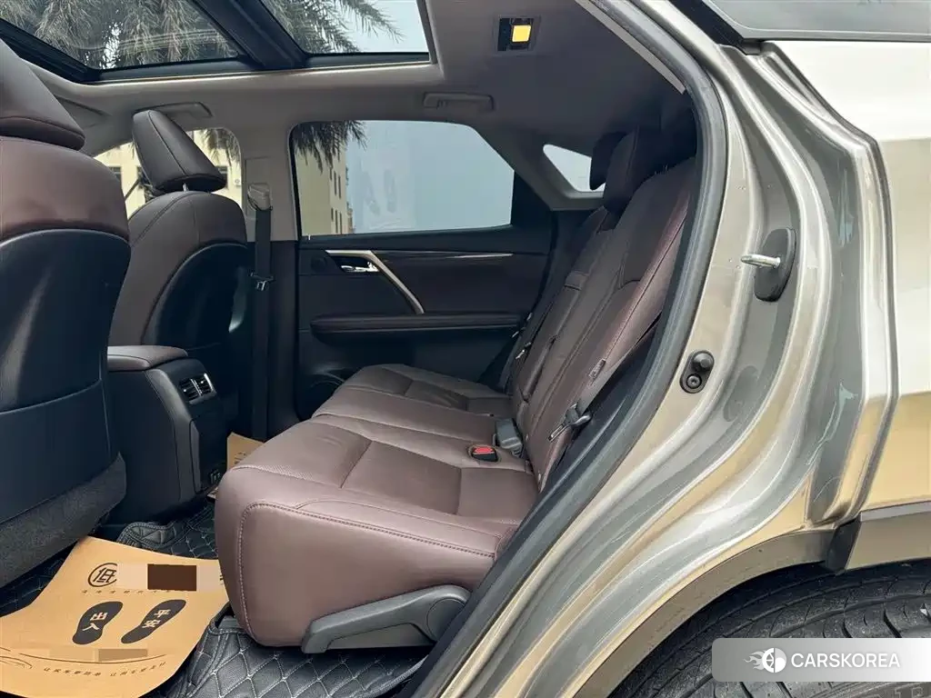 Lexus RX 2021 Silver/gray из Китая, фото 4