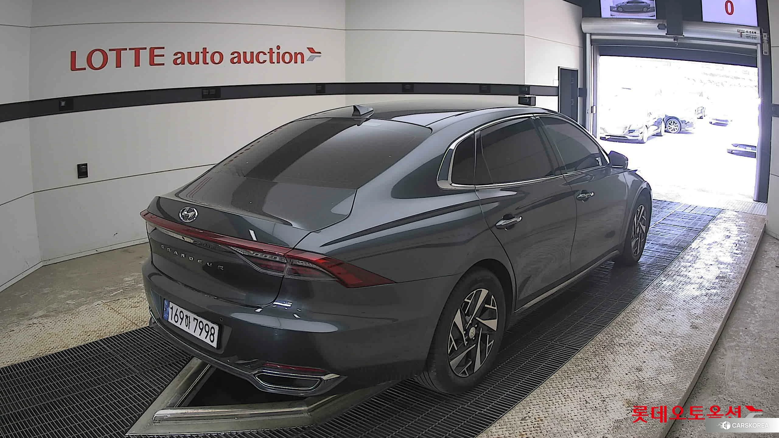 Hyundai Grandeur Hybrid id 4289332 из Кореи 30