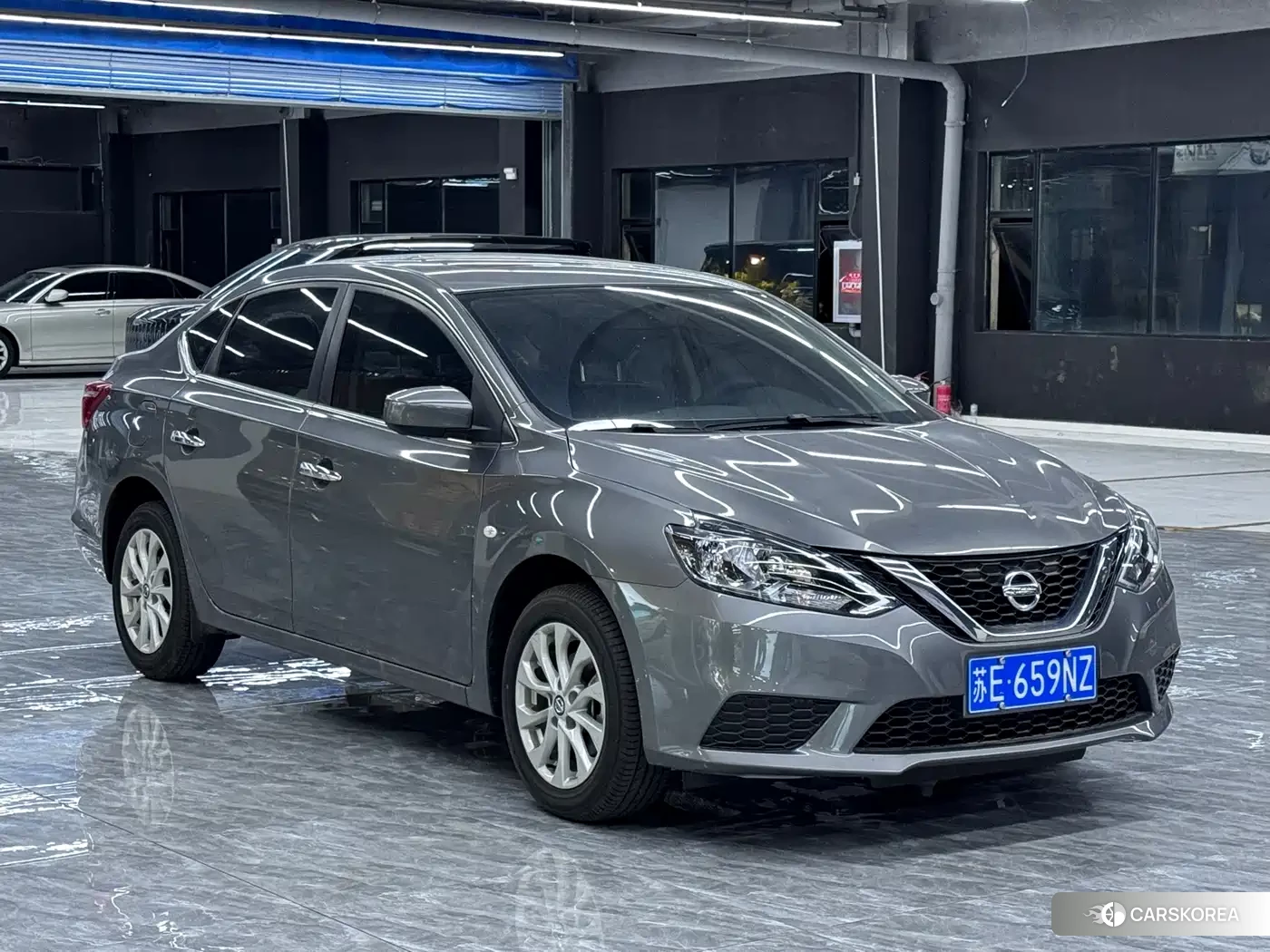Nissan Sylphy 2025 Silver/gray из Китая, фото 6
