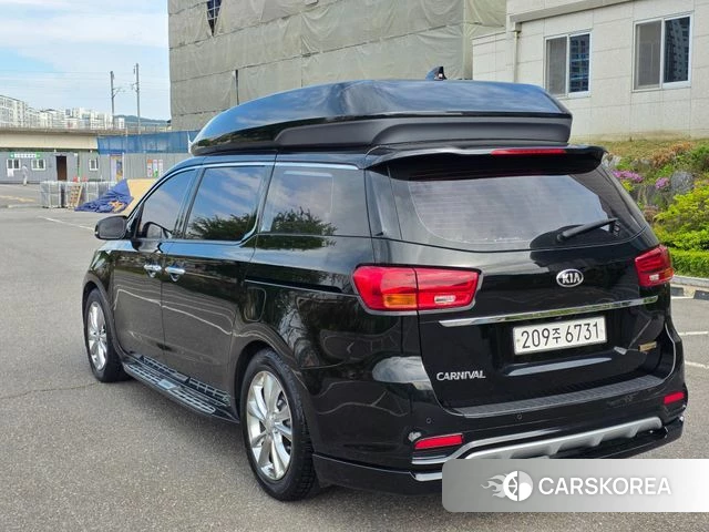 Kia The New Carnival id 4410802 из Кореи 11