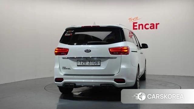 Kia The New Carnival id 4525717 из Кореи 27
