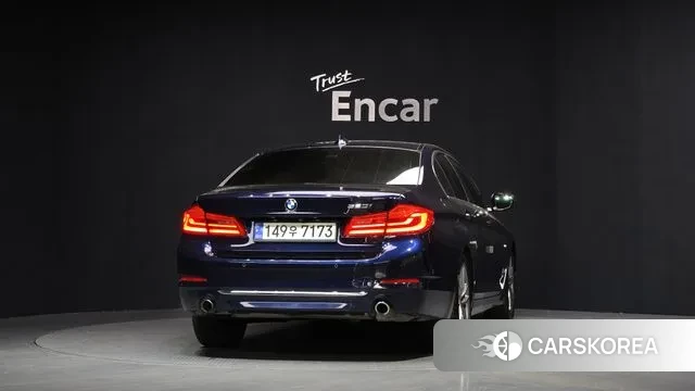 BMW 5 Series (G30) id 3617226 из Кореи 14