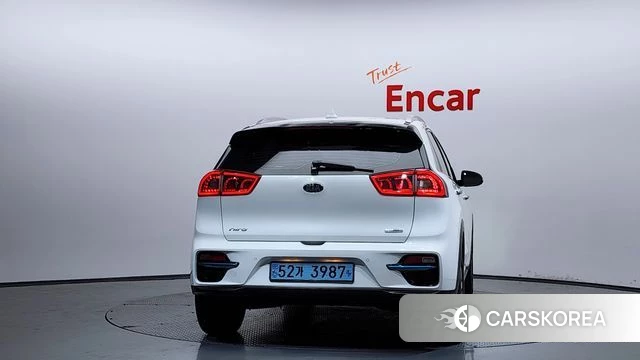 Kia Niro EV id 4430437 из Кореи 26