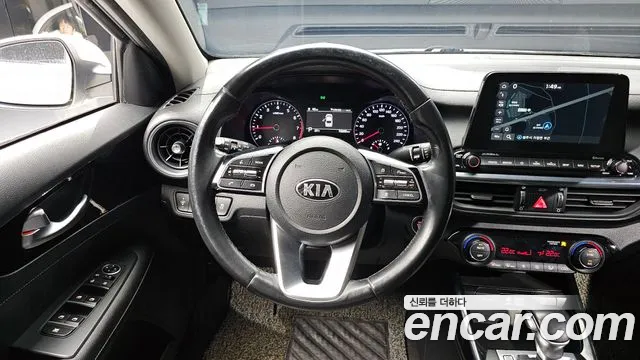 Kia Come New K3 id 2764712 из Кореи 14