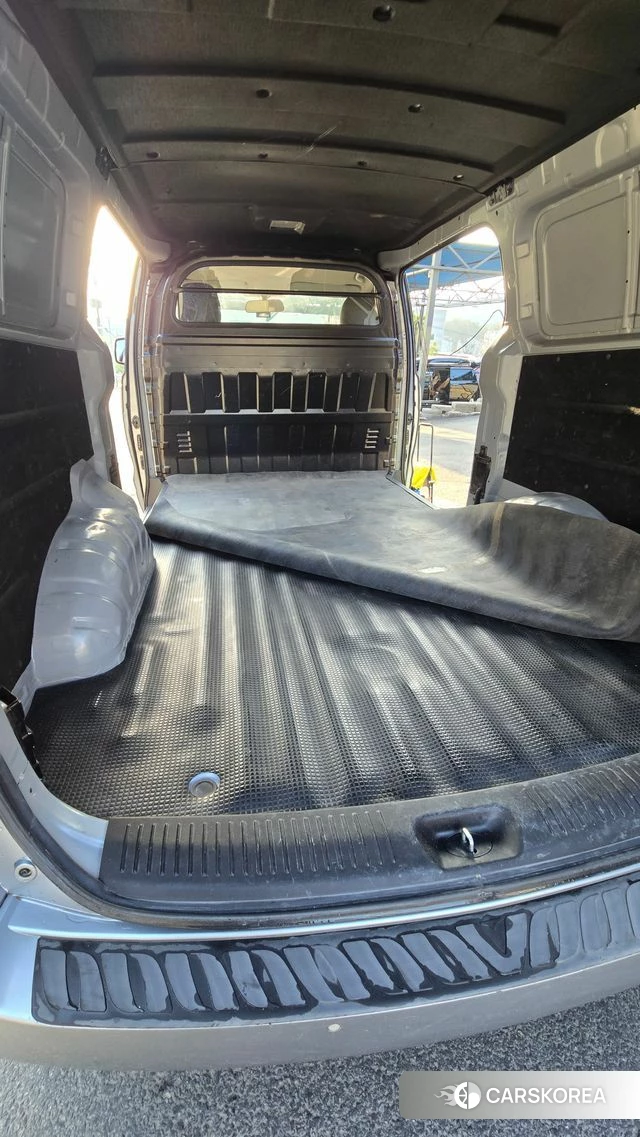 Hyundai The New Grand Starex 2018 Серебристо-серый из Кореи, фото 6