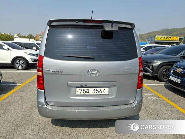 Hyundai The New Grand Starex id 3943101 из Кореи 12