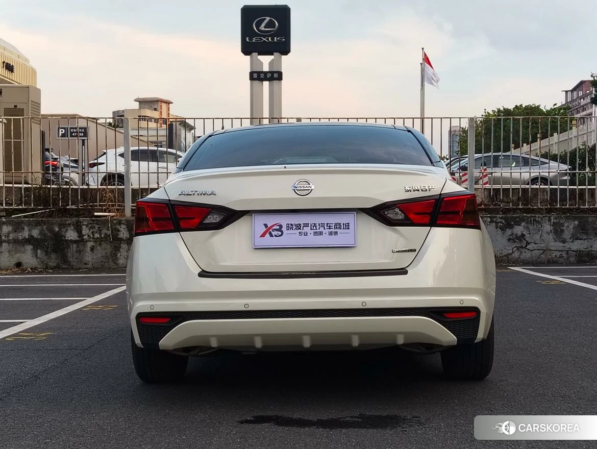 Nissan Teana id 4505044 из Китая 11