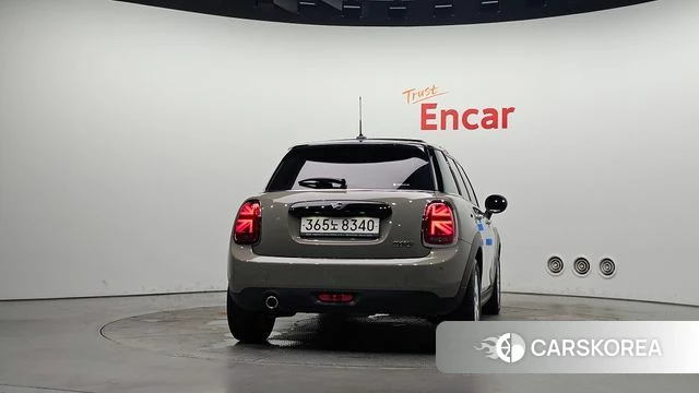 Mini Cooper id 4746352 из Кореи 24