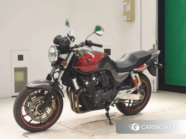 Проданный Honda CB400SF ABS 2016 из Японии, фото 2