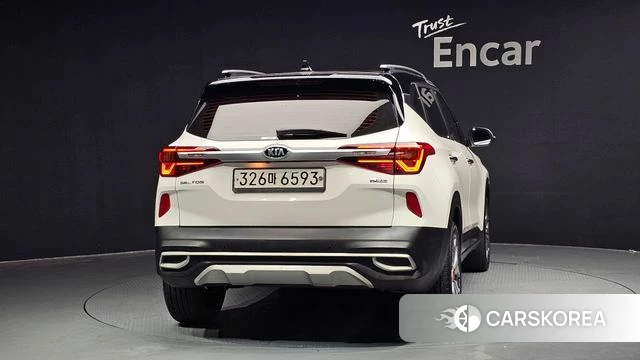 Kia Seltos id 4377410 из Кореи 25