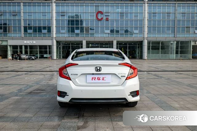 Honda Civic 2021 Белый из Китая, фото 4