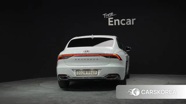 Hyundai The New Grandeur IG id 3493111 из Кореи 14