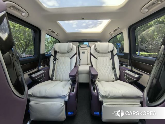 Mercedes-Benz V-class 2023 Черный из Китая, фото 5