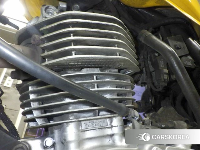 Engine photo