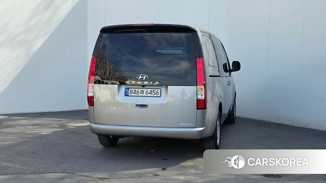 Hyundai Staria id 3812446 из Кореи 14