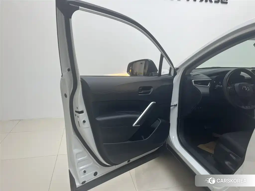 Toyota Corolla id 4538813 из Китая 11