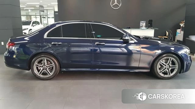 Mercedes-Benz E-Class W213 id 4230732 из Кореи 14