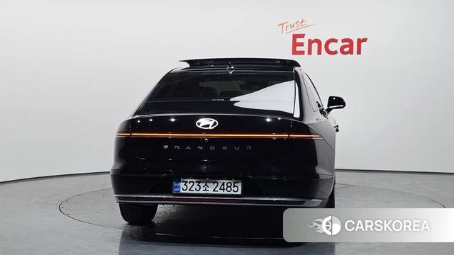 Hyundai Grandeur (GN7) id 3940222 из Кореи 14