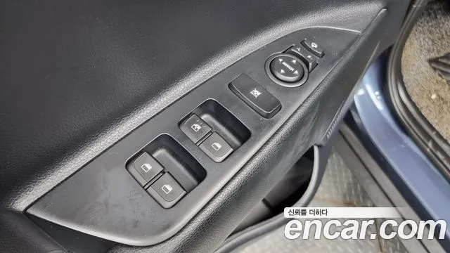 Kia Stonic id 2548622 из Кореи 14