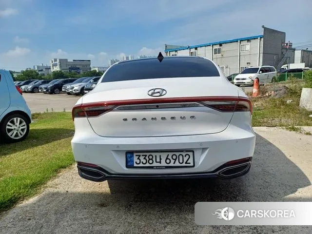 Hyundai The New Grandeur IG Hybrid id 3059662 из Кореи 13