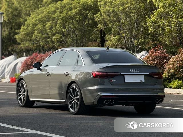 Audi S4 id 4259776 из Китая 13