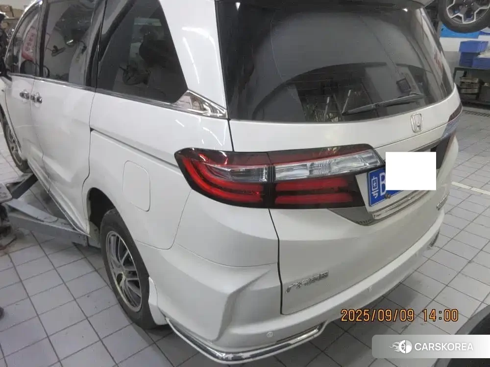 Honda Odyssey 2021 Белый из Китая, фото 5
