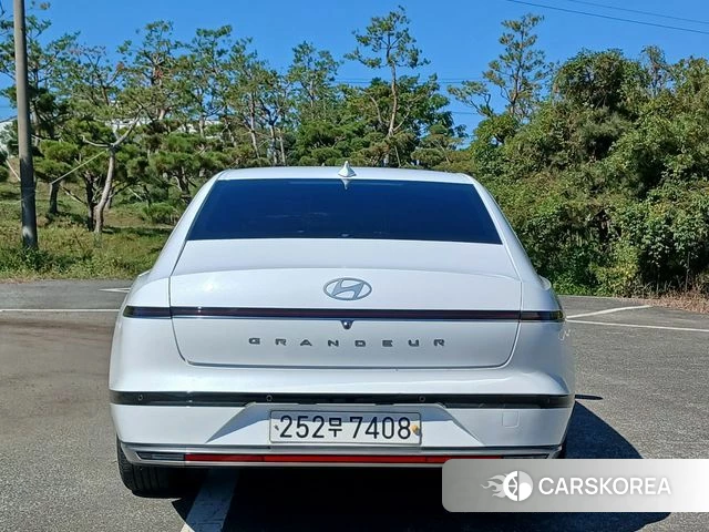 Hyundai Grandeur (GN7) id 4942001 из Кореи 14