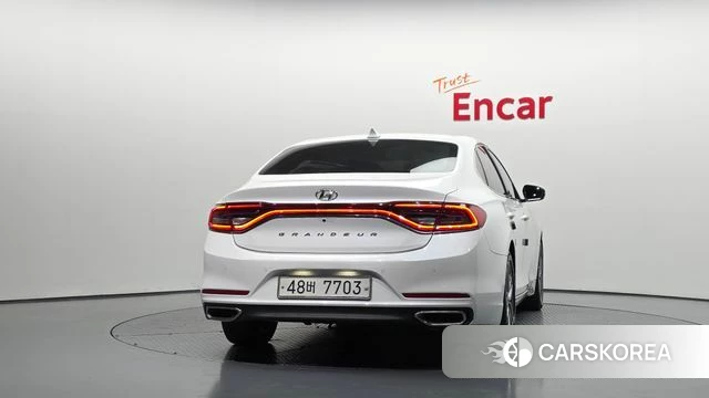 Hyundai Grandeur IG id 4930799 из Кореи 24