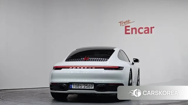 Porsche 911(992) id 3636066 из Кореи 14