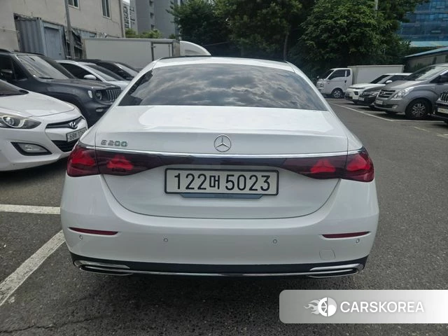 Mercedes-Benz E-Class W214 id 4468283 из Кореи 14