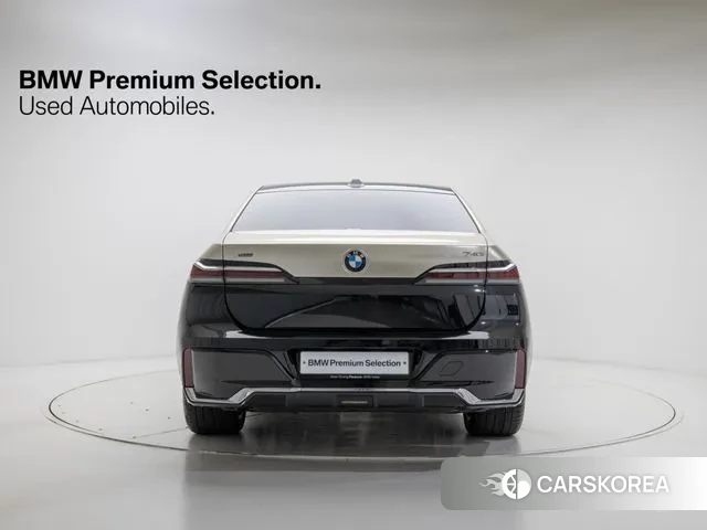 BMW 7 Series (G70) id 3371663 из Кореи 14