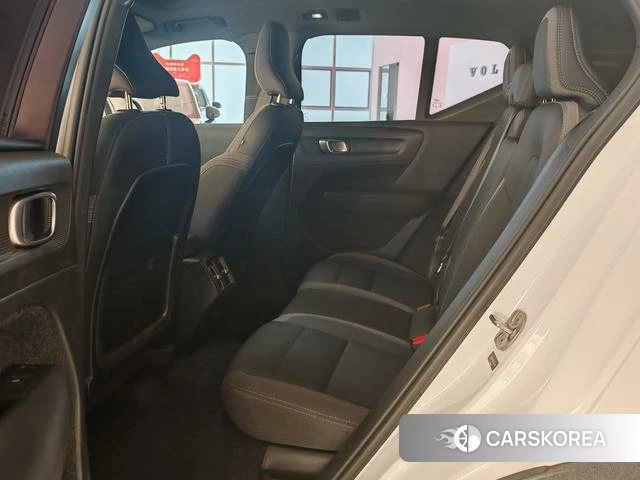 Volvo XC40 id 4214182 из Китая 18