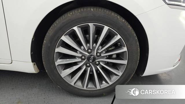 Kia Come New K7 id 4286369 из Кореи 27