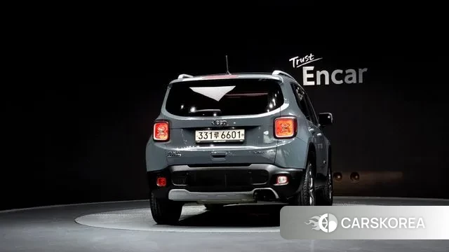 Jeep Renegade id 3363137 из Кореи 14