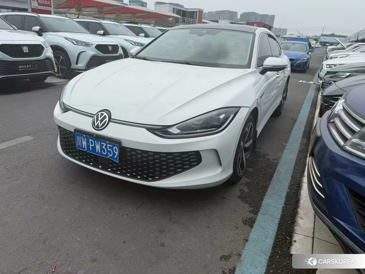 Volkswagen Lingdu 2022 Белый из Китая, фото 4