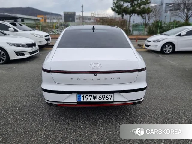 Hyundai Grandeur Hybrid (GN7) id 3502034 из Кореи 14