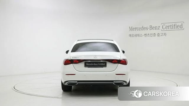Mercedes-Benz E-Class W214 2025 Белый из Кореи, фото 6