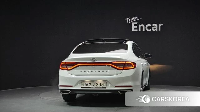 Hyundai Grandeur IG id 4378248 из Кореи 14