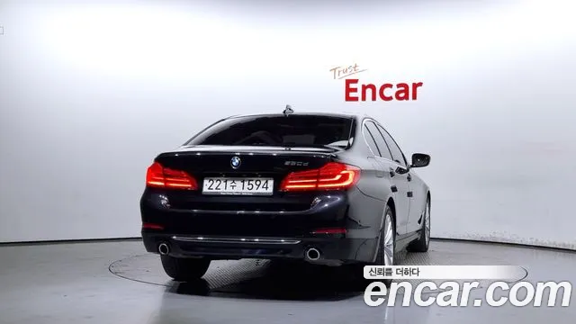 BMW 5 Series (G30) id 2609043 из Кореи 14