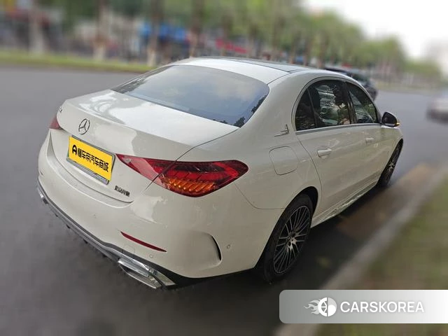 Mercedes-Benz Class C 2024 Белый из Китая, фото 4