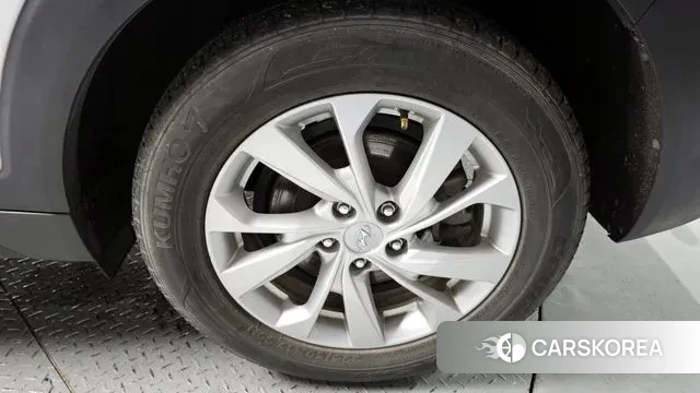 Hyundai All New Tucson id 3754519 из Кореи 14